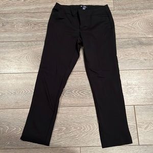 GAP Black Crop Dress Pants, Size 2 Regular